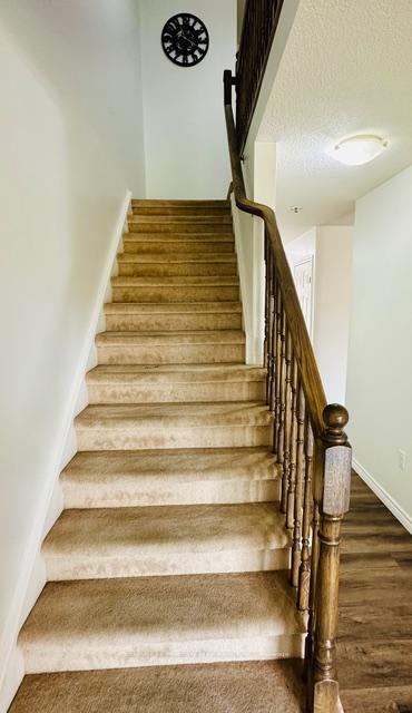 Photo 7 of 1369 countrystone Drive, Kitchener, Highland West — HOMEH