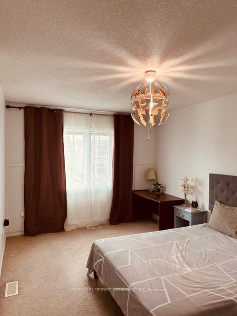 Photo 11 of 1369 countrystone Drive, Kitchener, Highland West — HOMEH