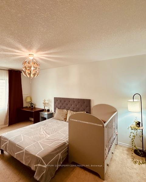 Photo 12 of 1369 countrystone Drive, Kitchener, Highland West — HOMEH