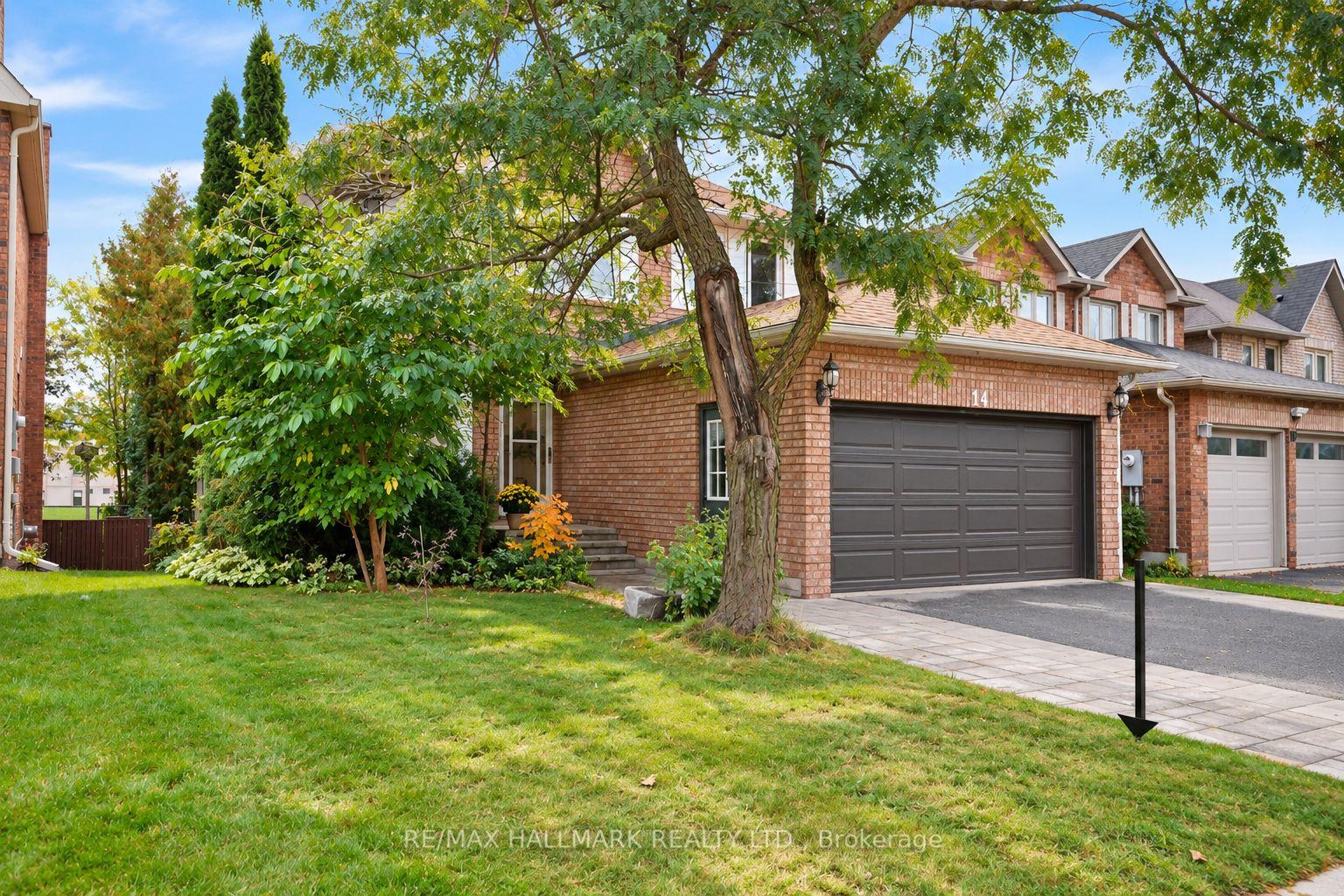 Photo 2 of 14 Crawford Rose Drive, Aurora, Aurora Heights — HOMEH