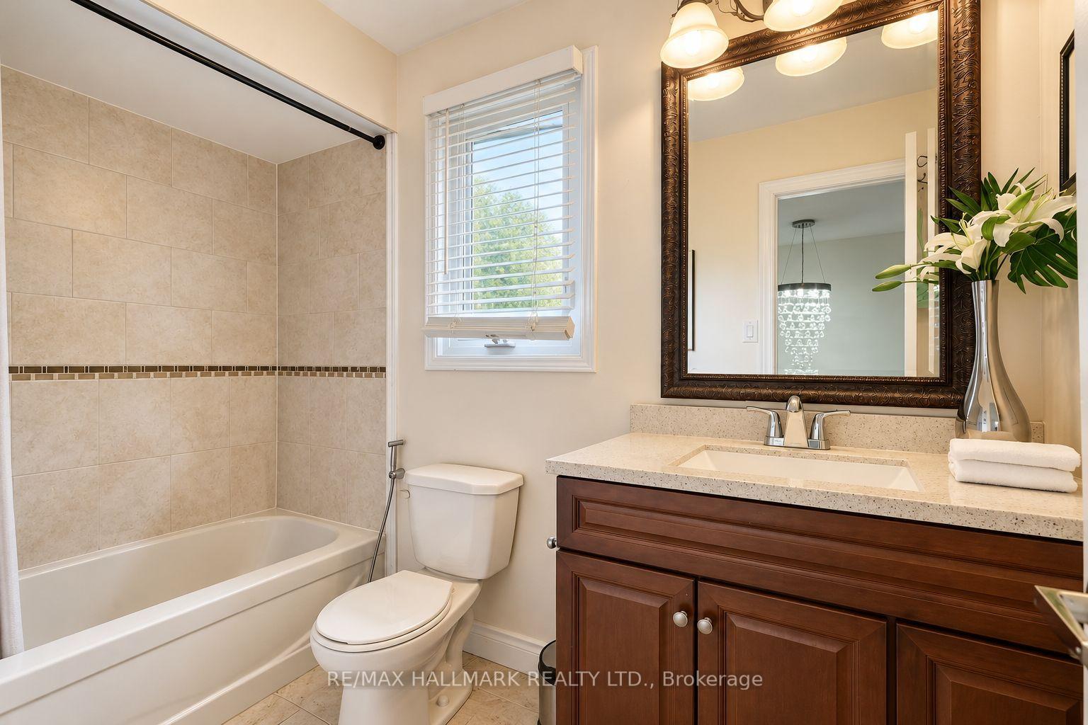 Photo 28 of 14 Crawford Rose Drive, Aurora, Aurora Heights — HOMEH