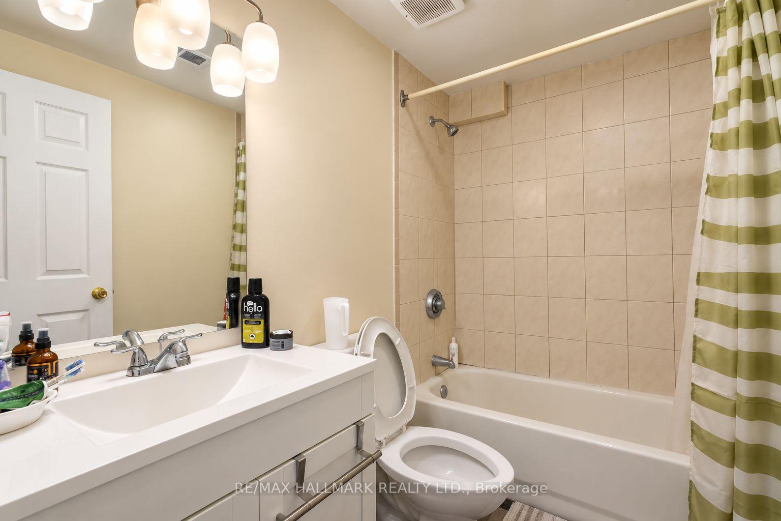 Photo 53 of 14 Crawford Rose Drive, Aurora, Aurora Heights — HOMEH