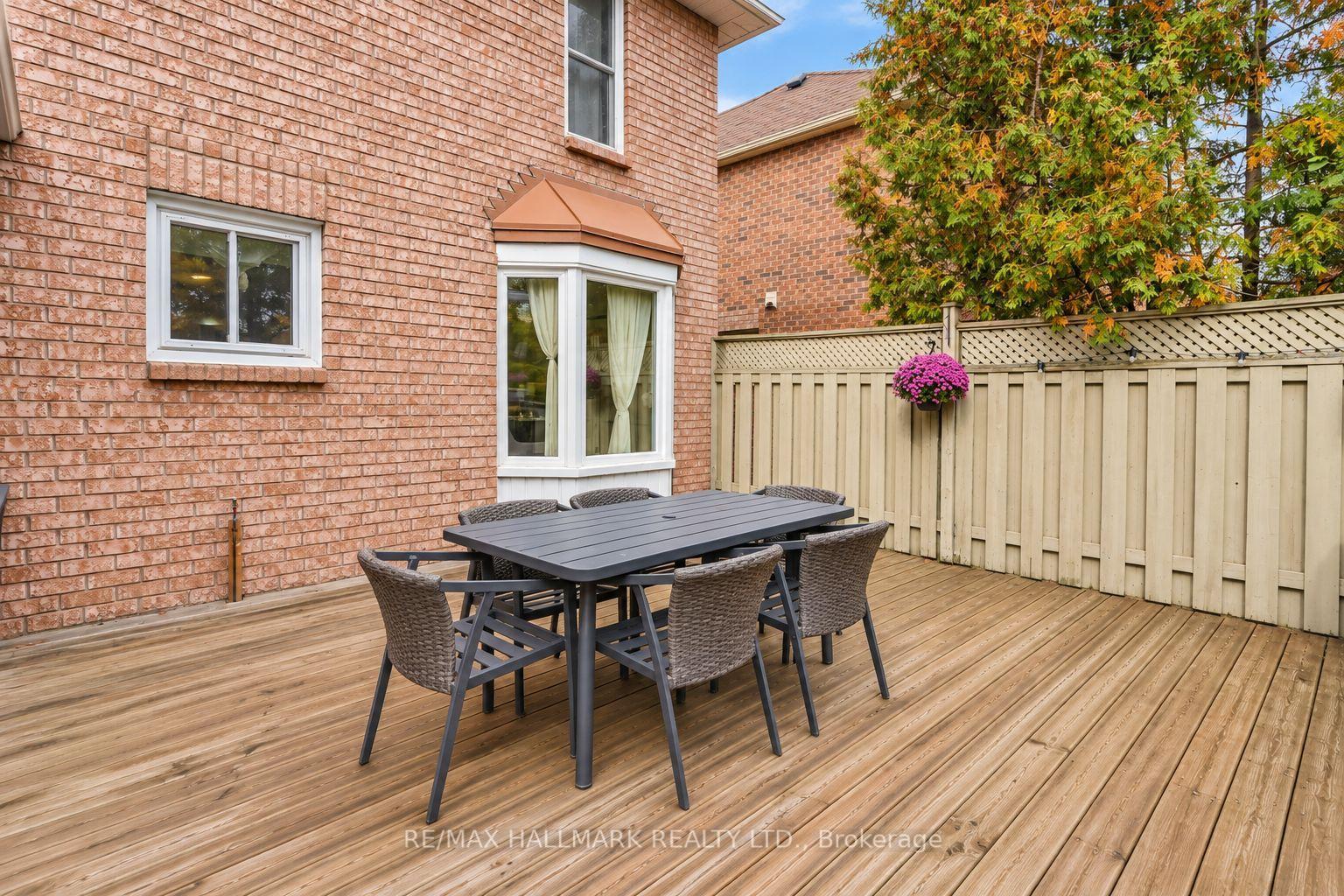 Photo 55 of 14 Crawford Rose Drive, Aurora, Aurora Heights — HOMEH