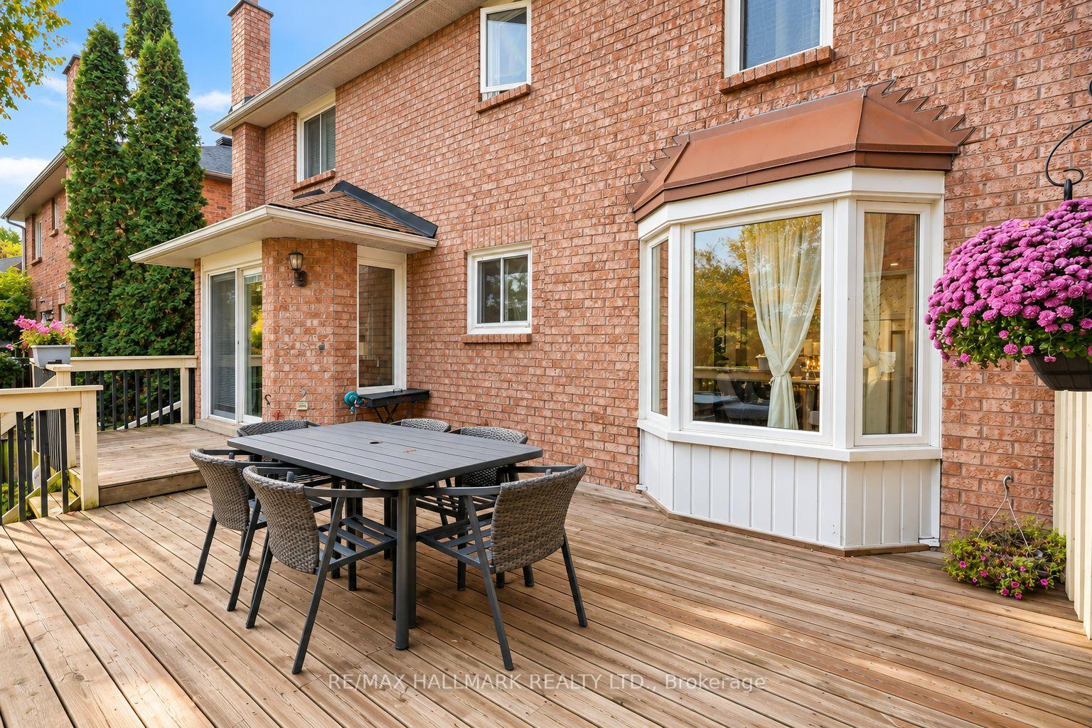 Photo 56 of 14 Crawford Rose Drive, Aurora, Aurora Heights — HOMEH