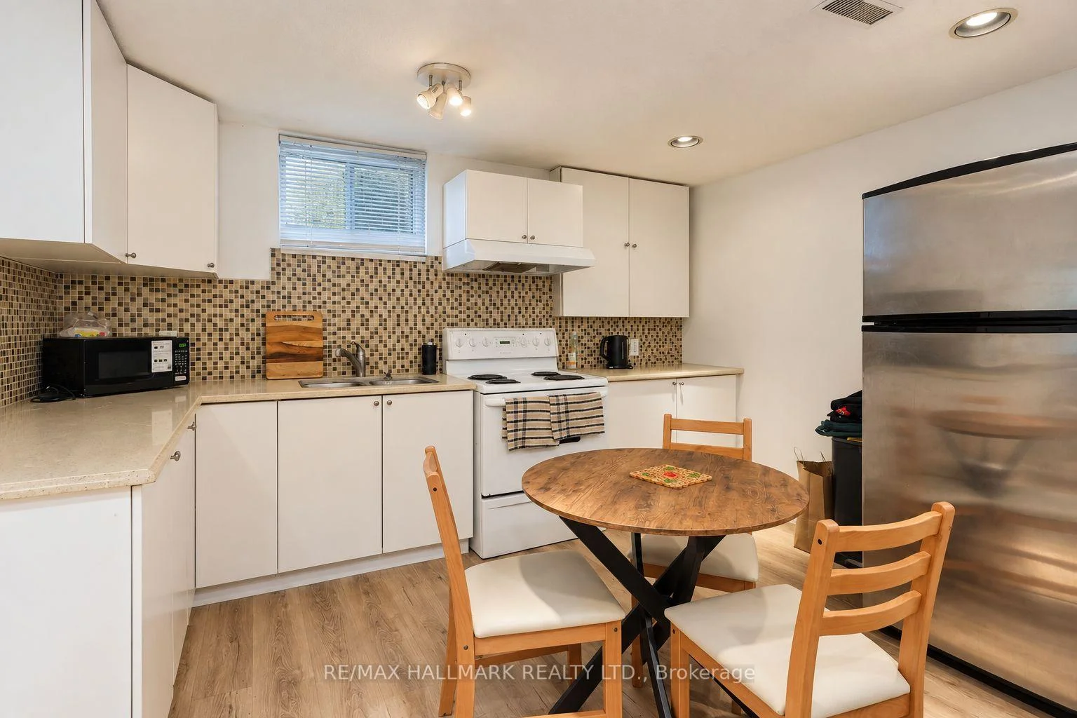 Photo 52 of 14 Crawford Rose Drive, Aurora, Aurora Heights — HOMEH