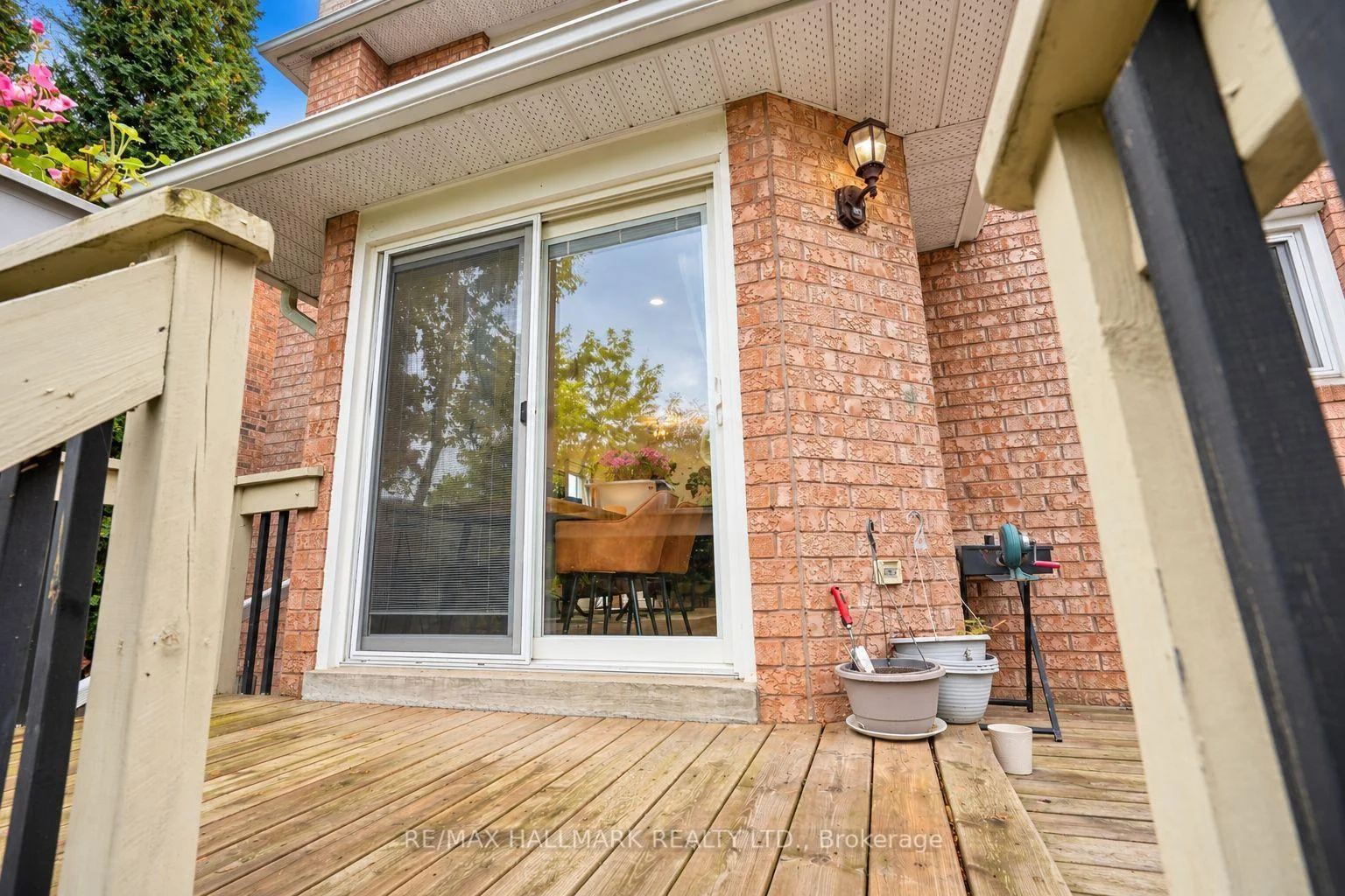 Photo 61 of 14 Crawford Rose Drive, Aurora, Aurora Heights — HOMEH