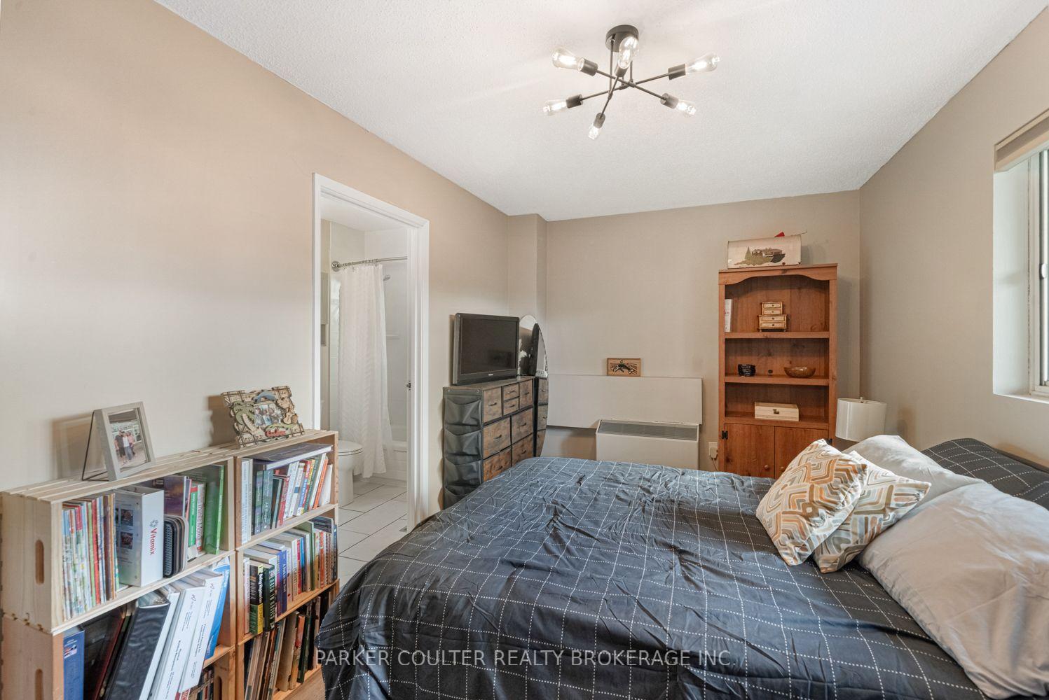 Photo 21 of Unit 412, 126 Bell Farm Road, Barrie, Alliance — HOMEH