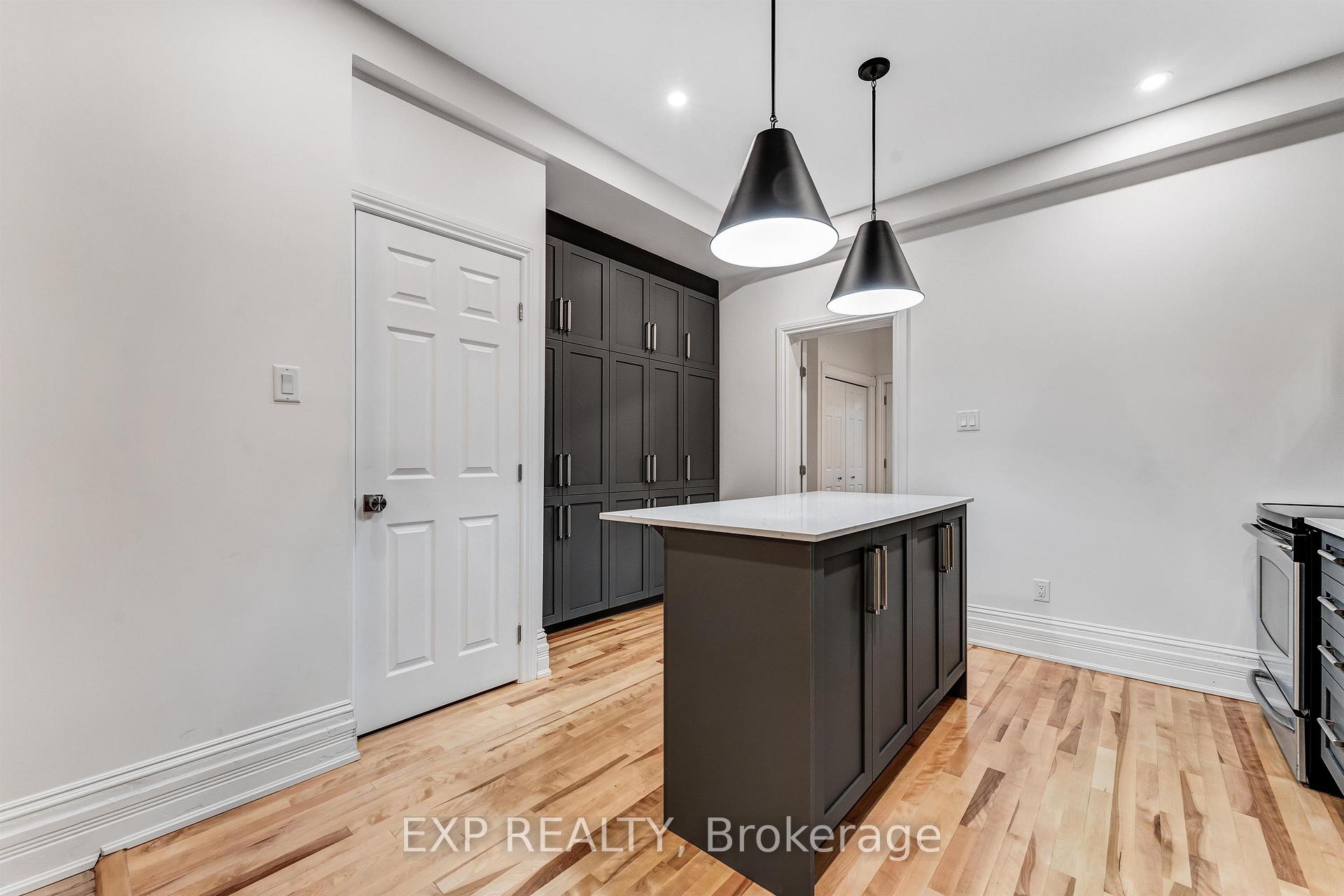 Photo 7 of 288 Arlington Avenue, Ottawa, Ottawa Centre — HOMEH