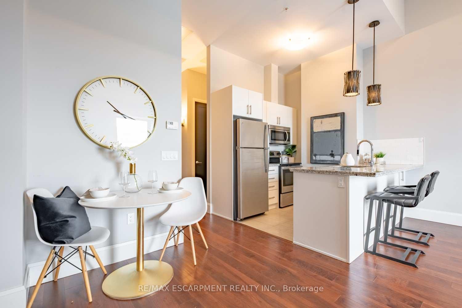 Photo 10 of Unit LPH01, 112 King Street, Hamilton, Beasley — HOMEH