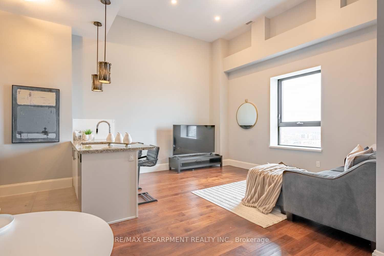 Photo 11 of Unit LPH01, 112 King Street, Hamilton, Beasley — HOMEH