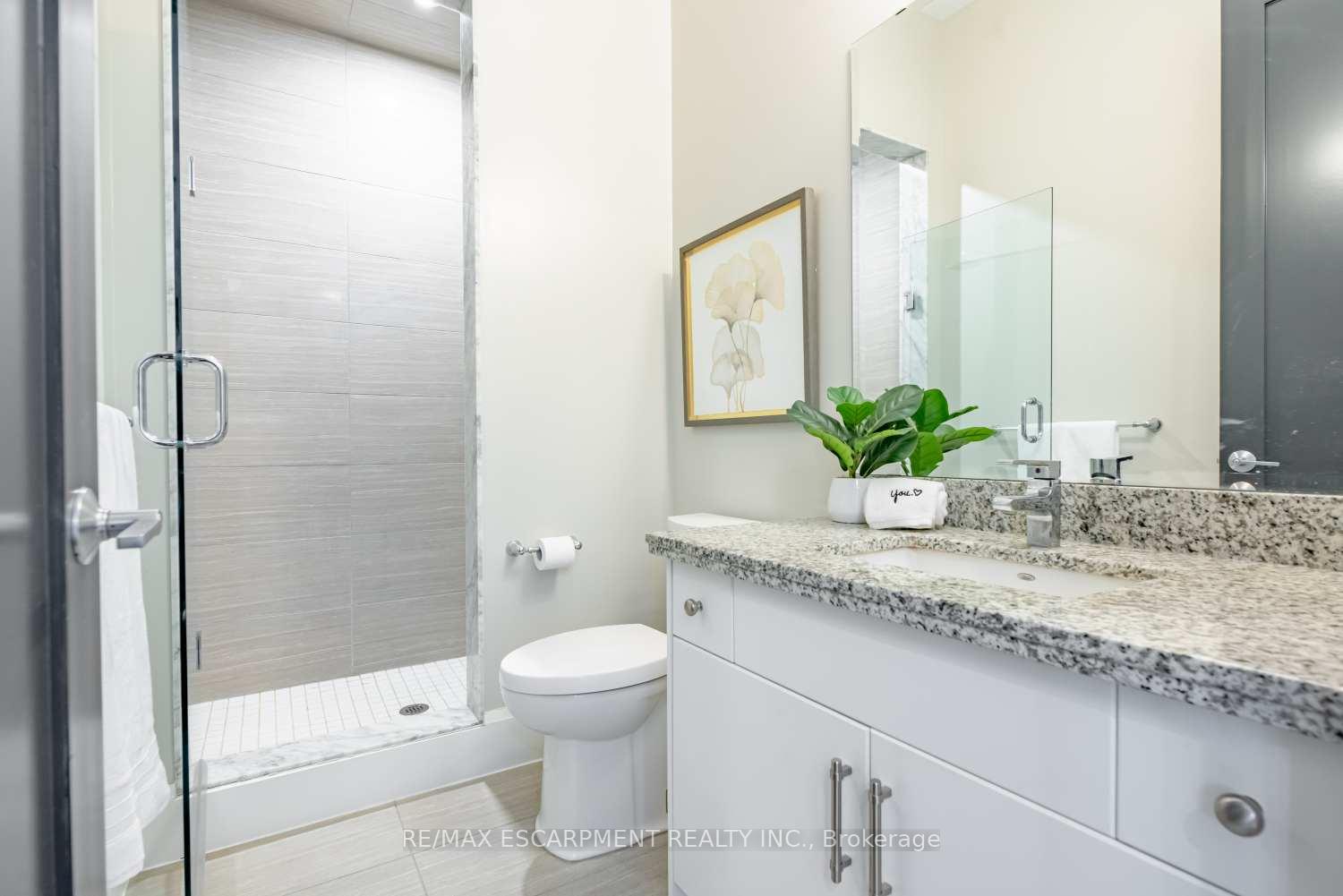 Photo 17 of Unit LPH01, 112 King Street, Hamilton, Beasley — HOMEH