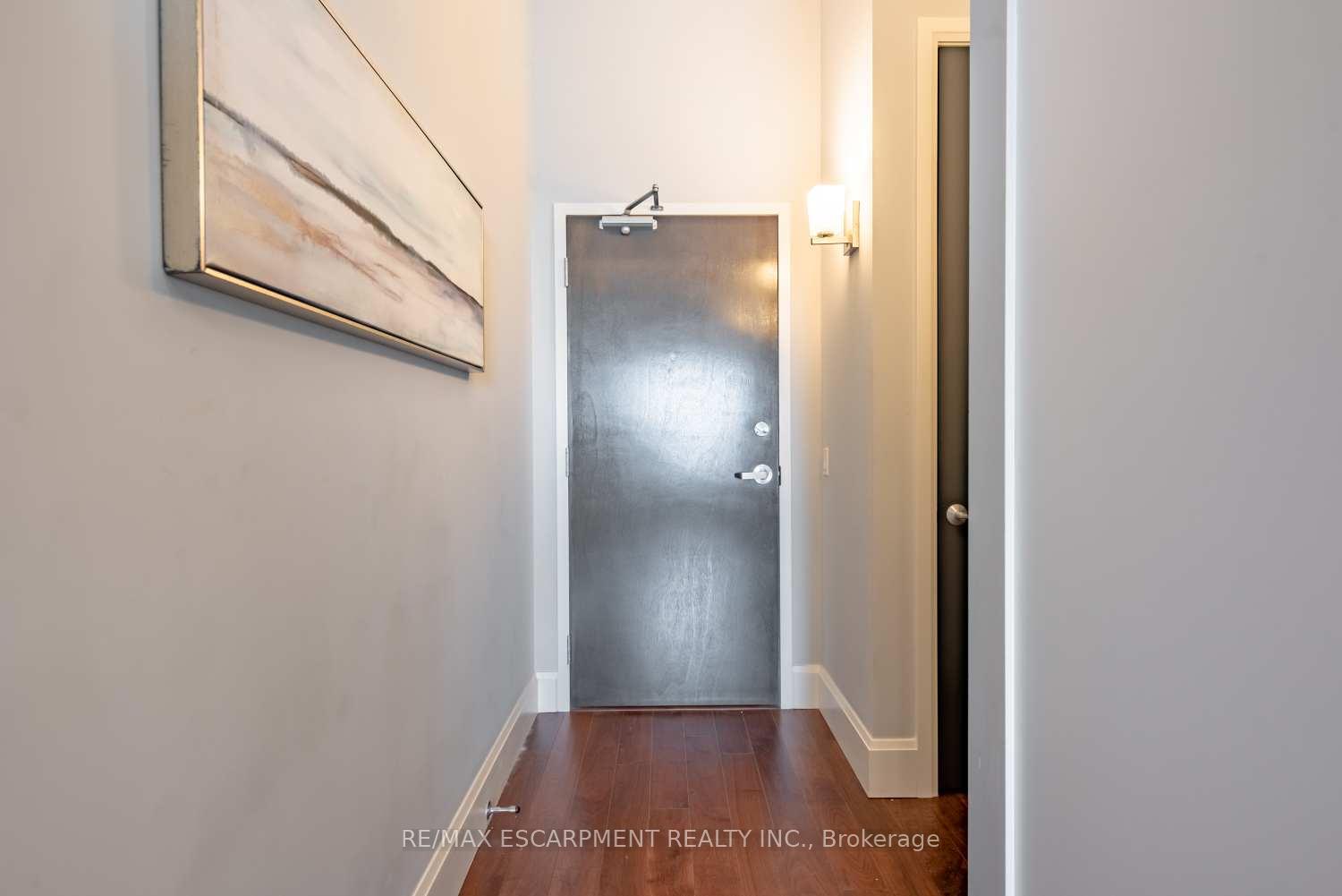 Photo 6 of Unit LPH01, 112 King Street, Hamilton, Beasley — HOMEH