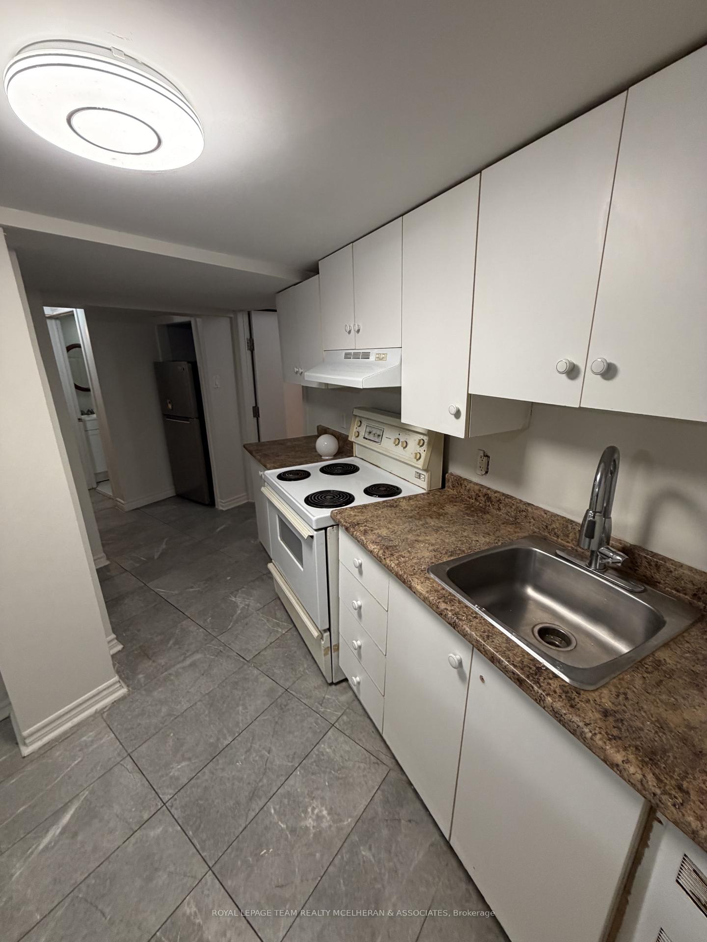 Photo 5 of Unit 4, 65 Delaware Avenue, Ottawa, Ottawa Centre/Golden Triangle — HOMEH