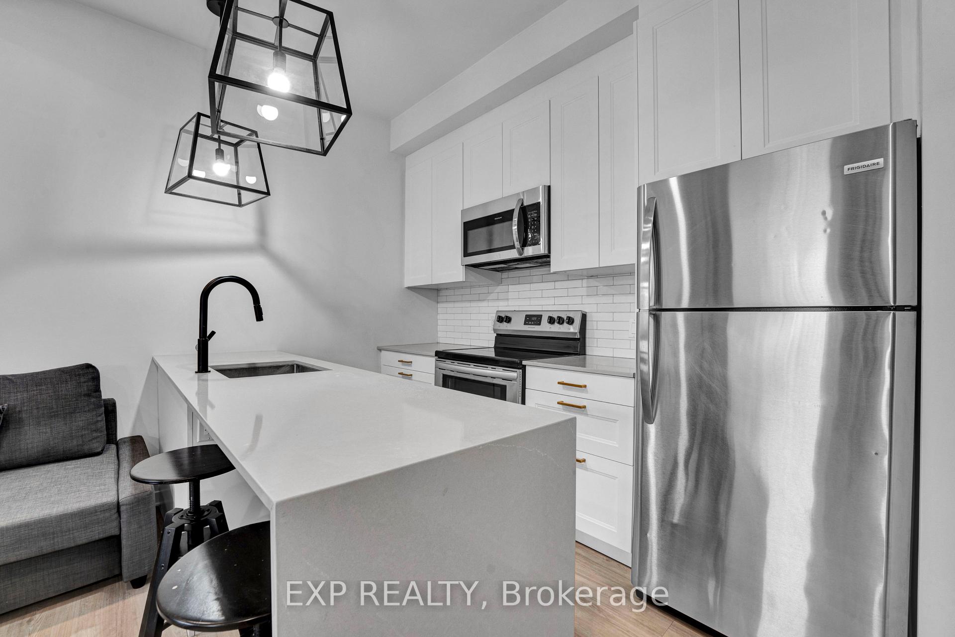 Photo 7 of Unit 2, 327 Catherine Street, Ottawa, Ottawa Centre — HOMEH
