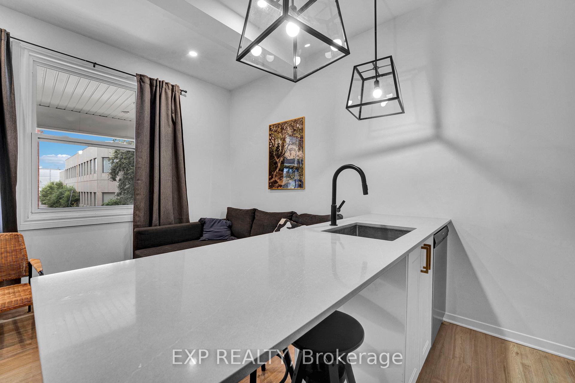 Photo 9 of Unit 2, 327 Catherine Street, Ottawa, Ottawa Centre — HOMEH