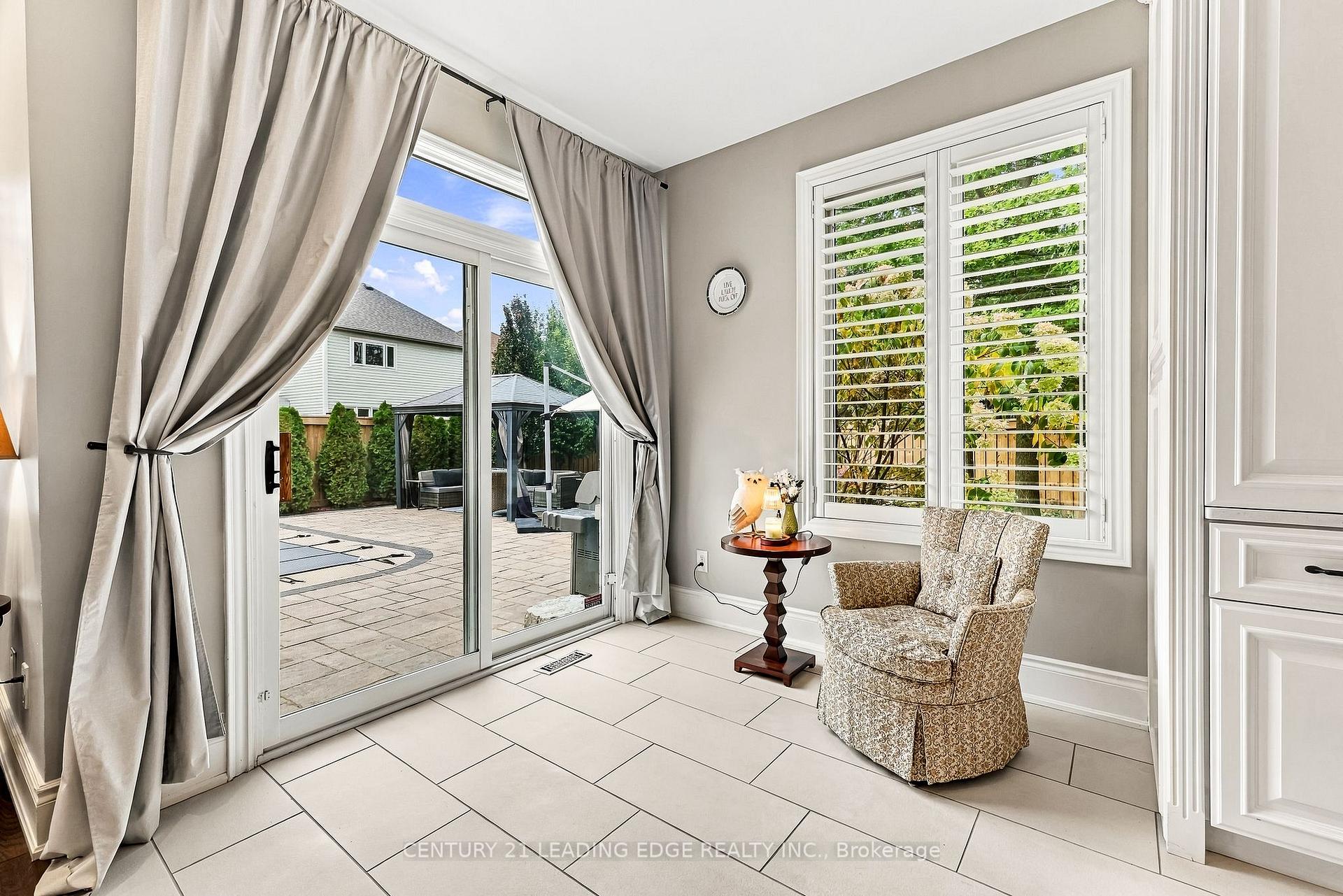 Photo 19 of 12 Coastview Court, Whitby, Port Whitby — HOMEH