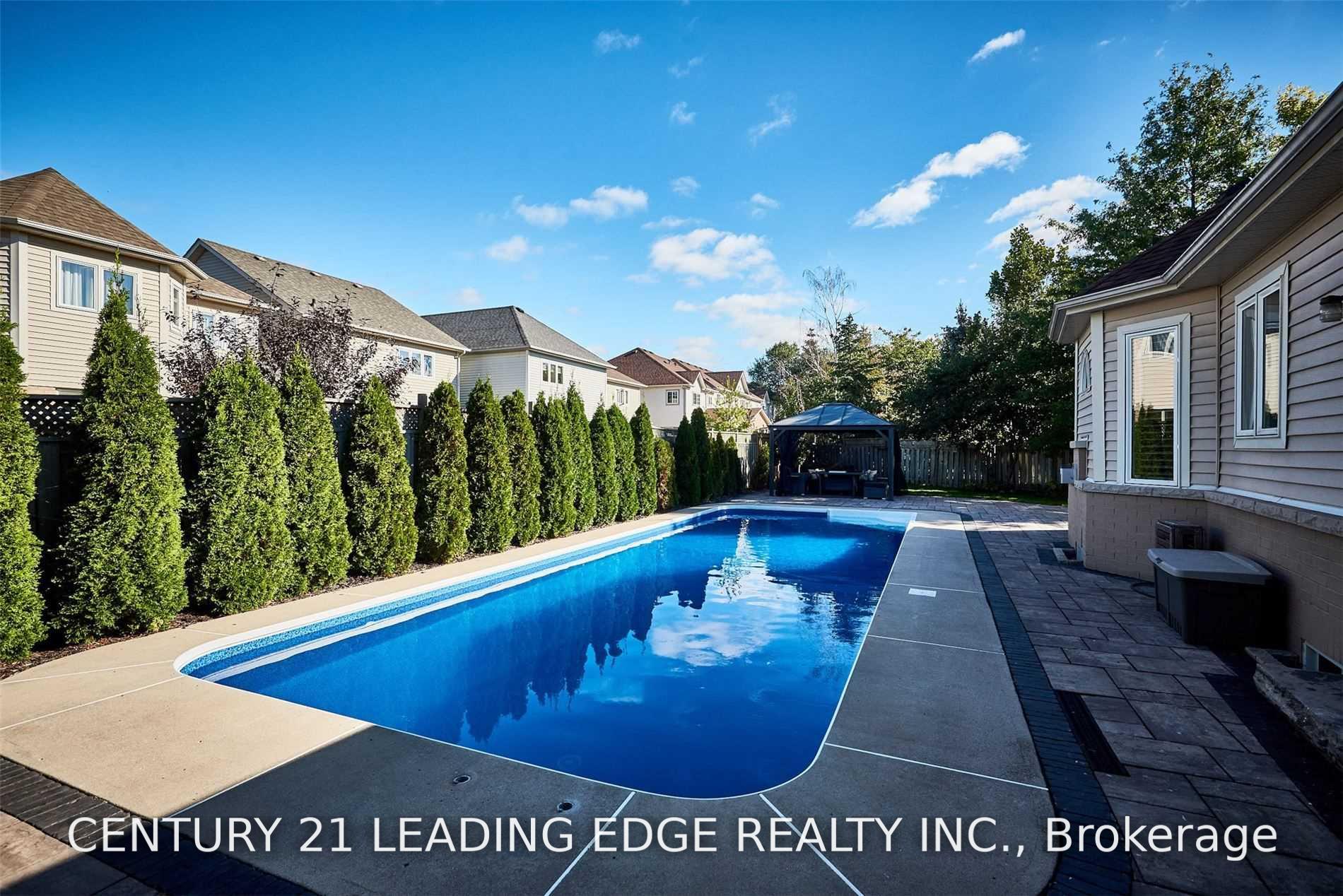 Photo 38 of 12 Coastview Court, Whitby, Port Whitby — HOMEH