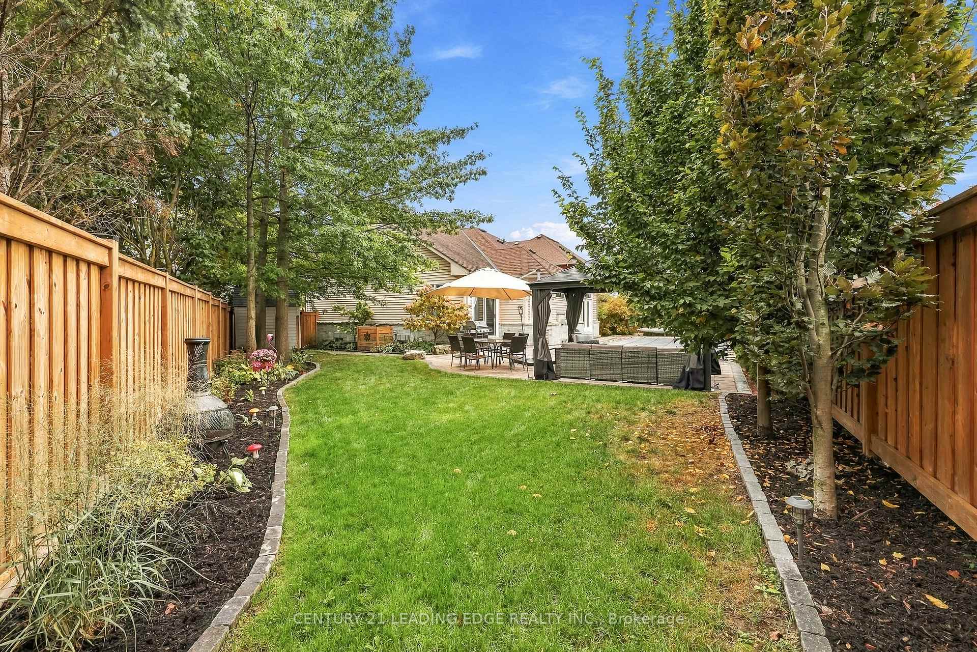 Photo 43 of 12 Coastview Court, Whitby, Port Whitby — HOMEH