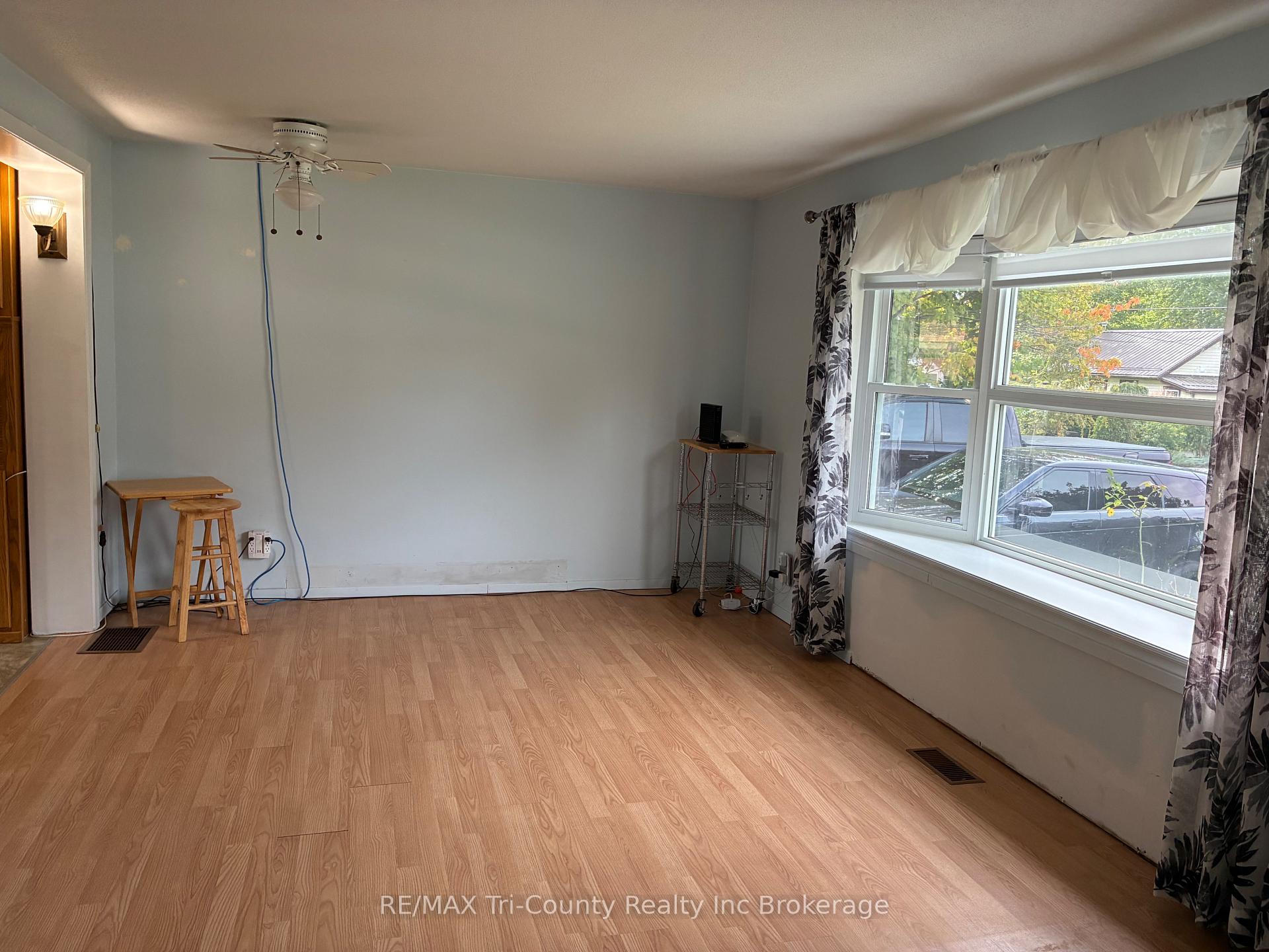 Photo 8 of 10 Elizabeth Street, Bayham, Port Burwell — HOMEH