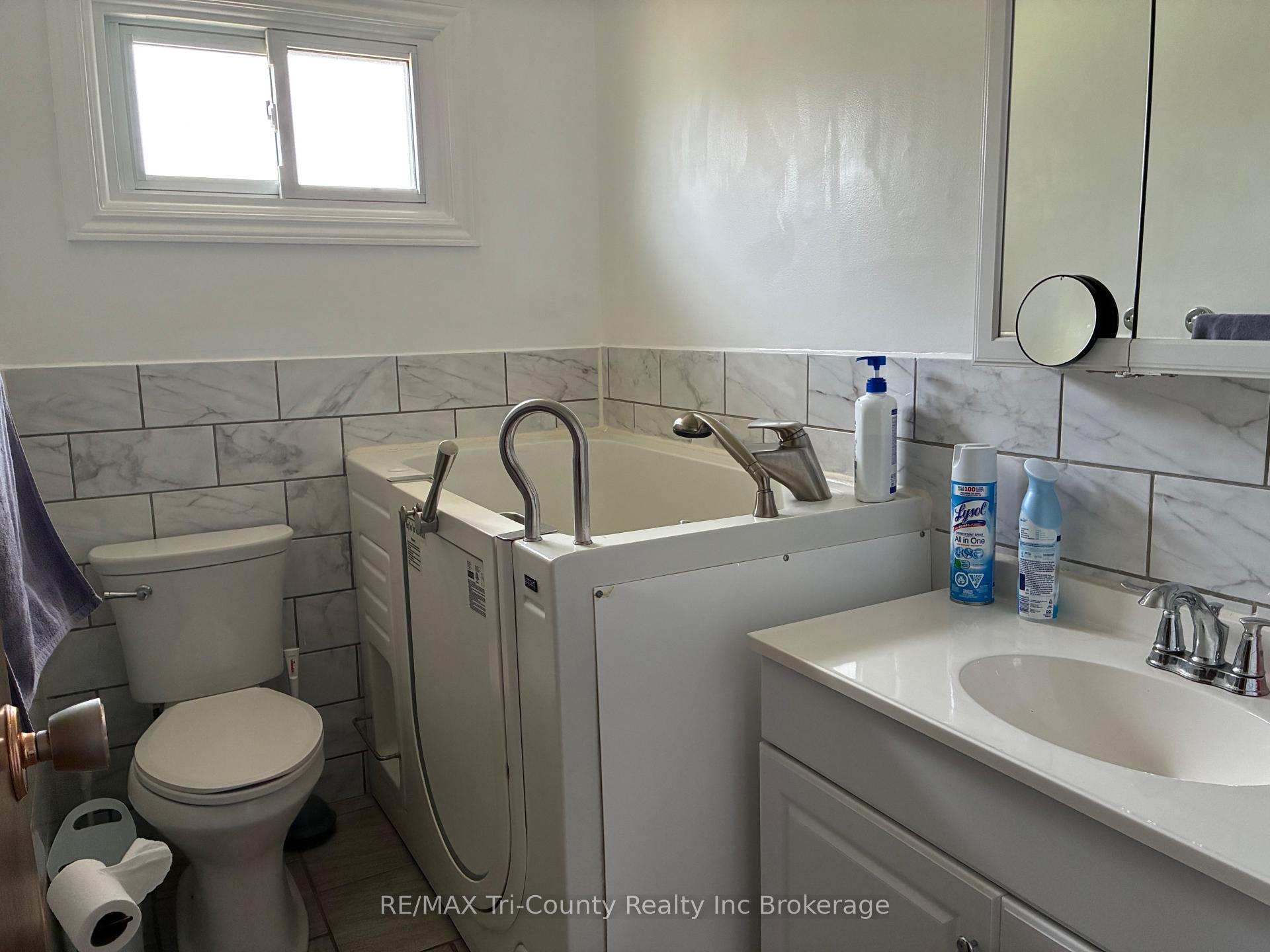 Photo 23 of 10 Elizabeth Street, Bayham, Port Burwell — HOMEH
