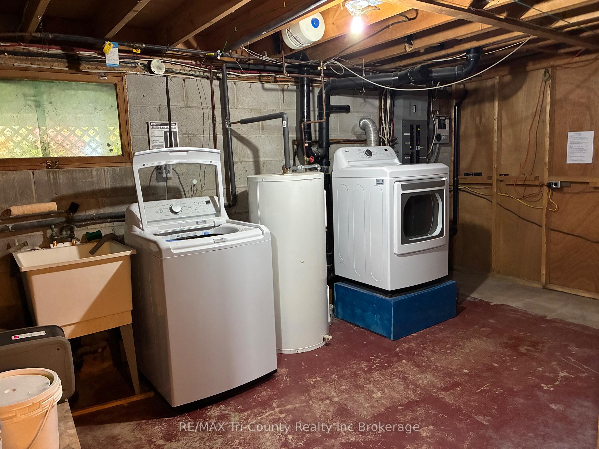 Photo 31 of 10 Elizabeth Street, Bayham, Port Burwell — HOMEH