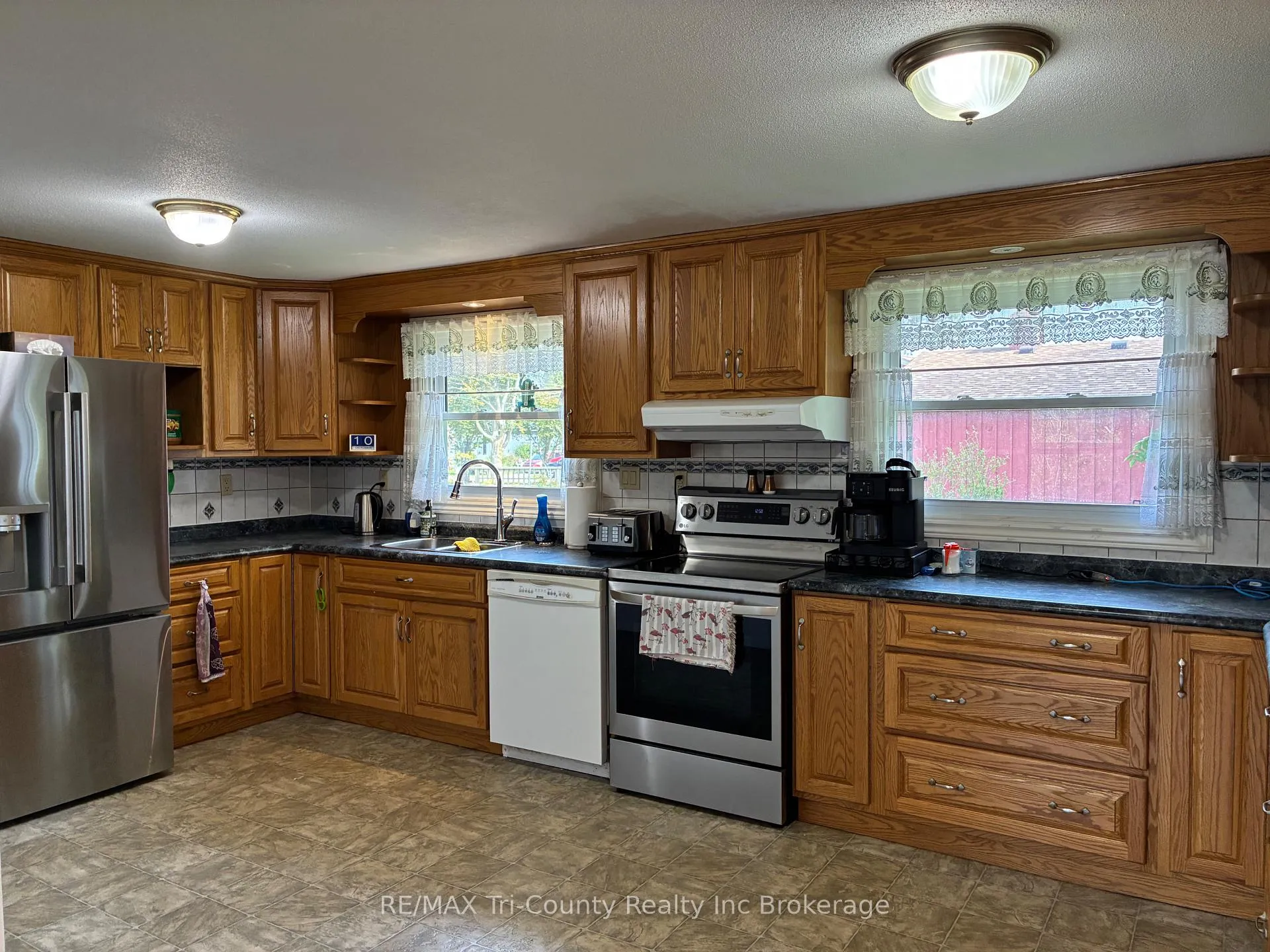 Photo 11 of 10 Elizabeth Street, Bayham, Port Burwell — HOMEH