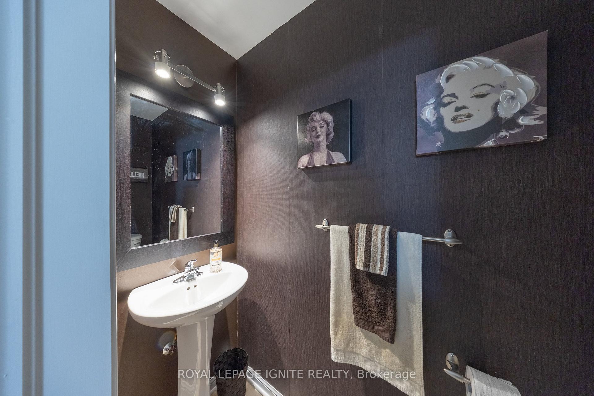 Photo 9 of 3123 Stornoway Circle, Oakville, Bronte Creek — HOMEH