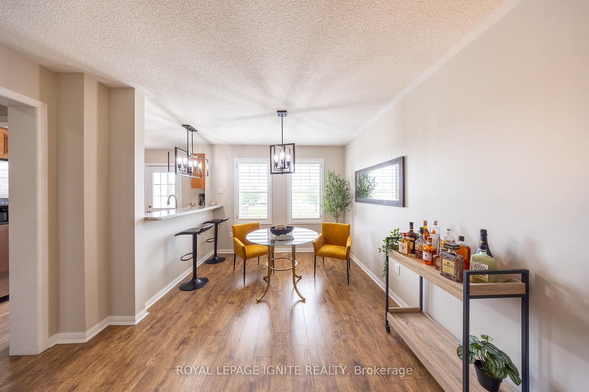 Photo 12 of 3123 Stornoway Circle, Oakville, Bronte Creek — HOMEH