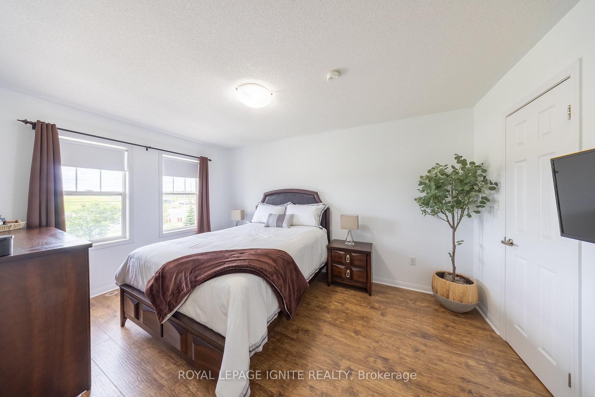 Photo 31 of 3123 Stornoway Circle, Oakville, Bronte Creek — HOMEH