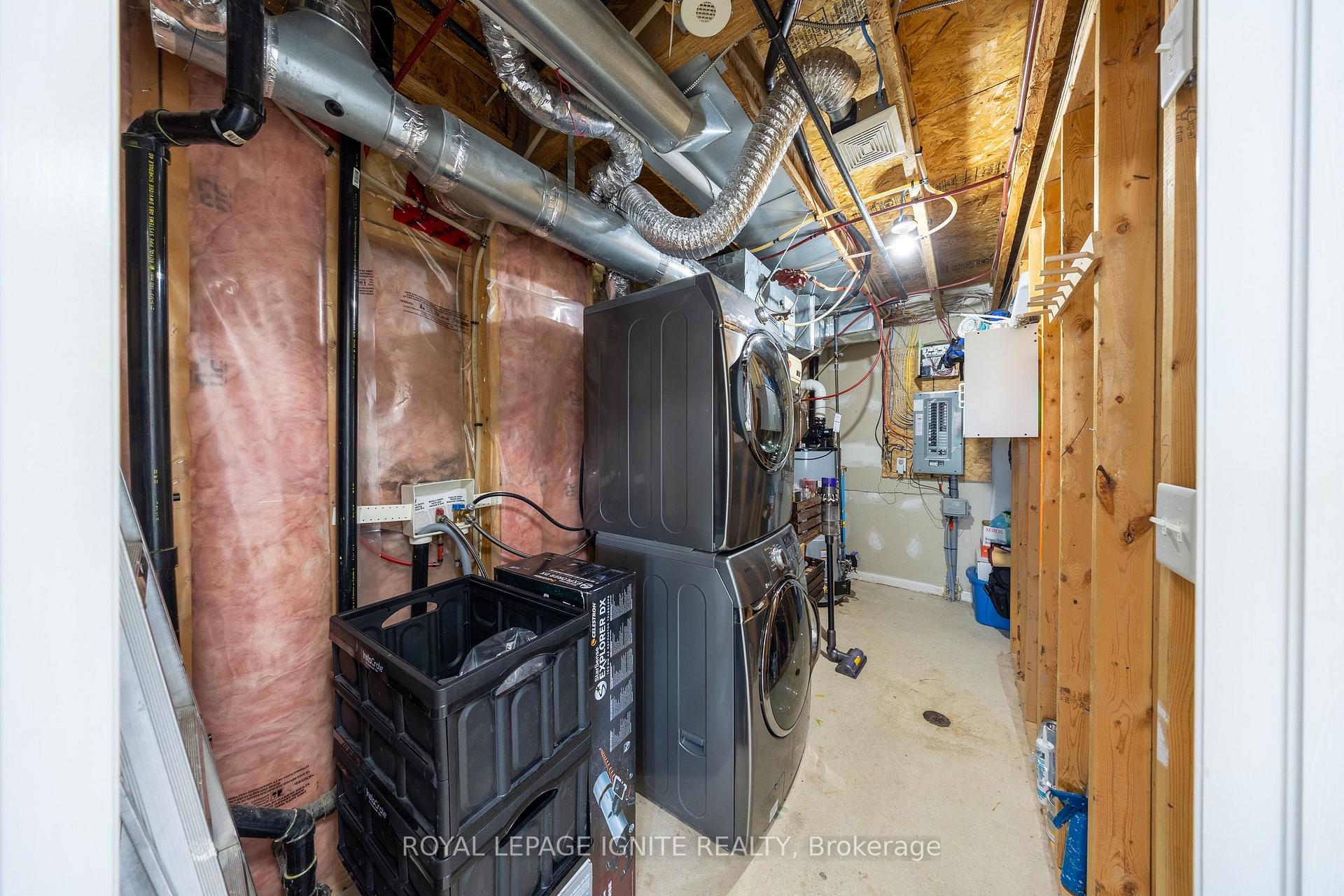 Photo 36 of 3123 Stornoway Circle, Oakville, Bronte Creek — HOMEH