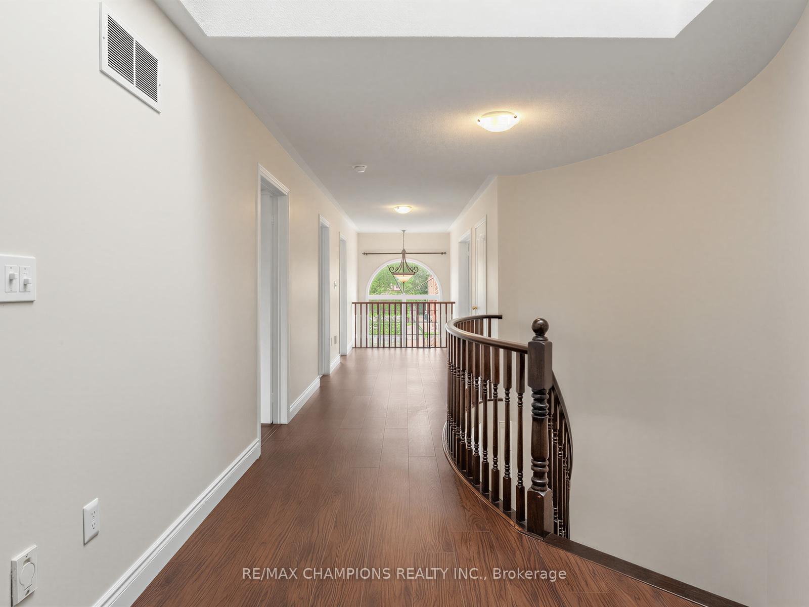 Photo 21 of 1 Cluster Oak Place, Brampton, Sandringham-Wellington — HOMEH