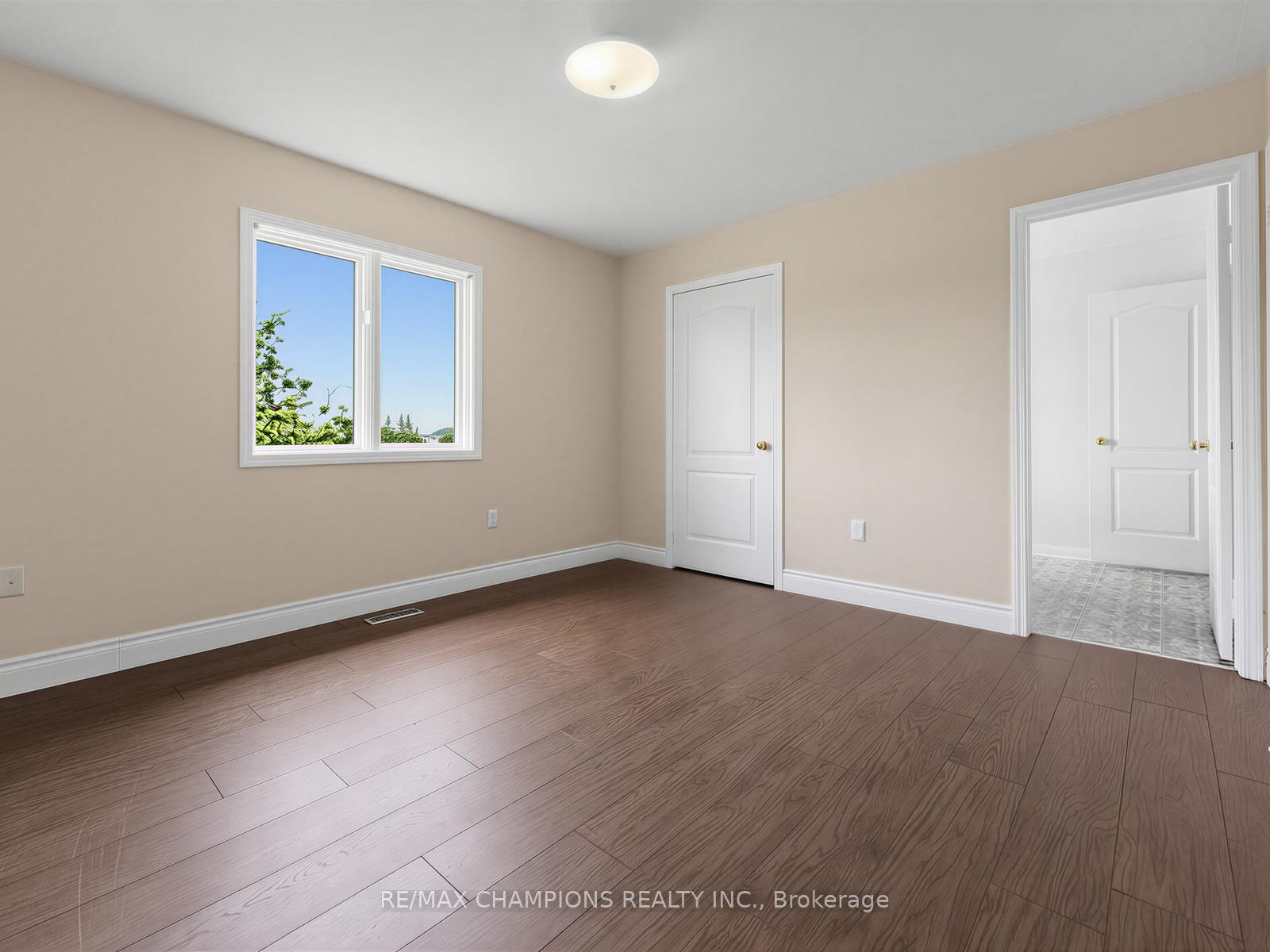 Photo 26 of 1 Cluster Oak Place, Brampton, Sandringham-Wellington — HOMEH