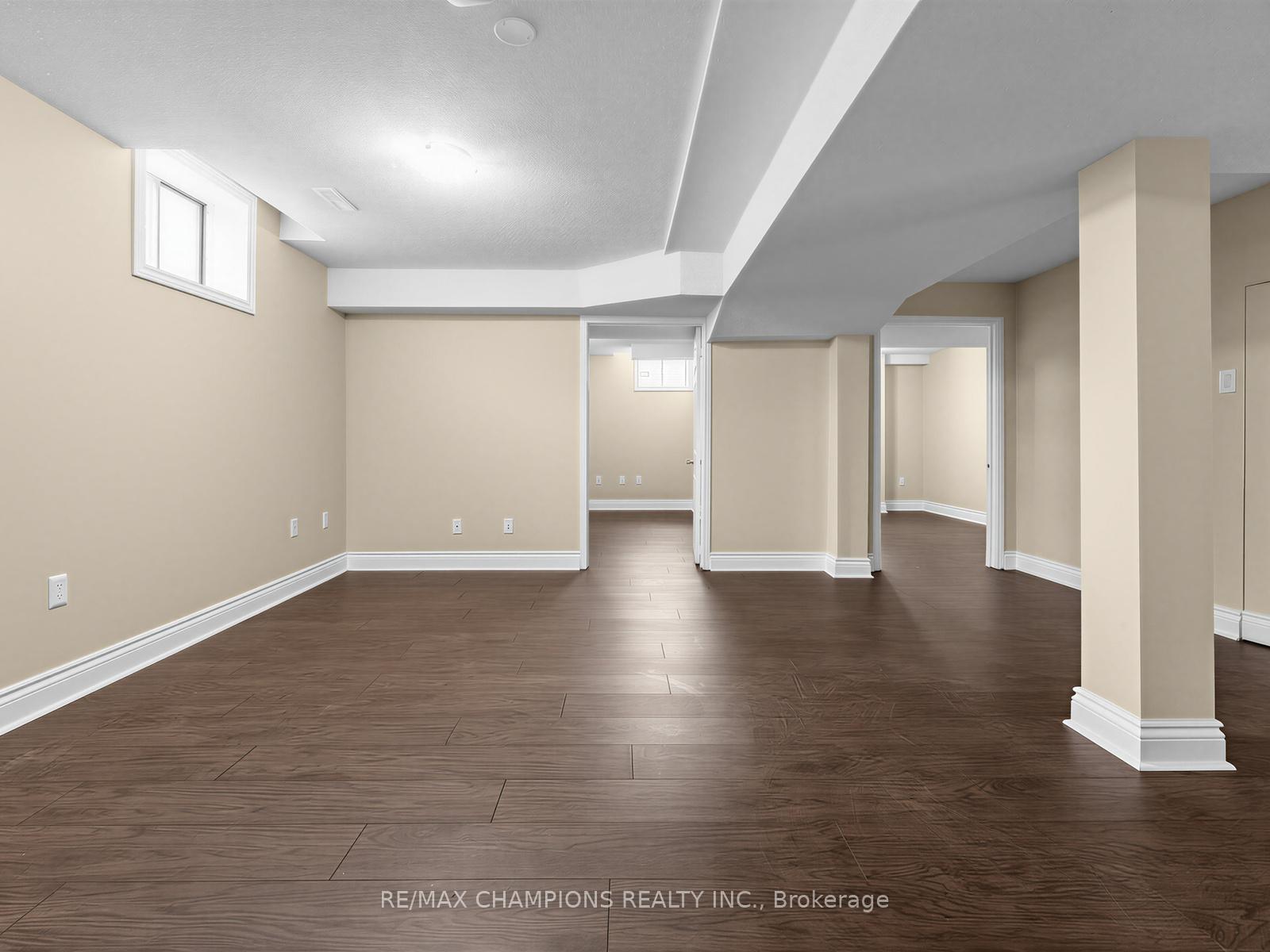 Photo 35 of 1 Cluster Oak Place, Brampton, Sandringham-Wellington — HOMEH