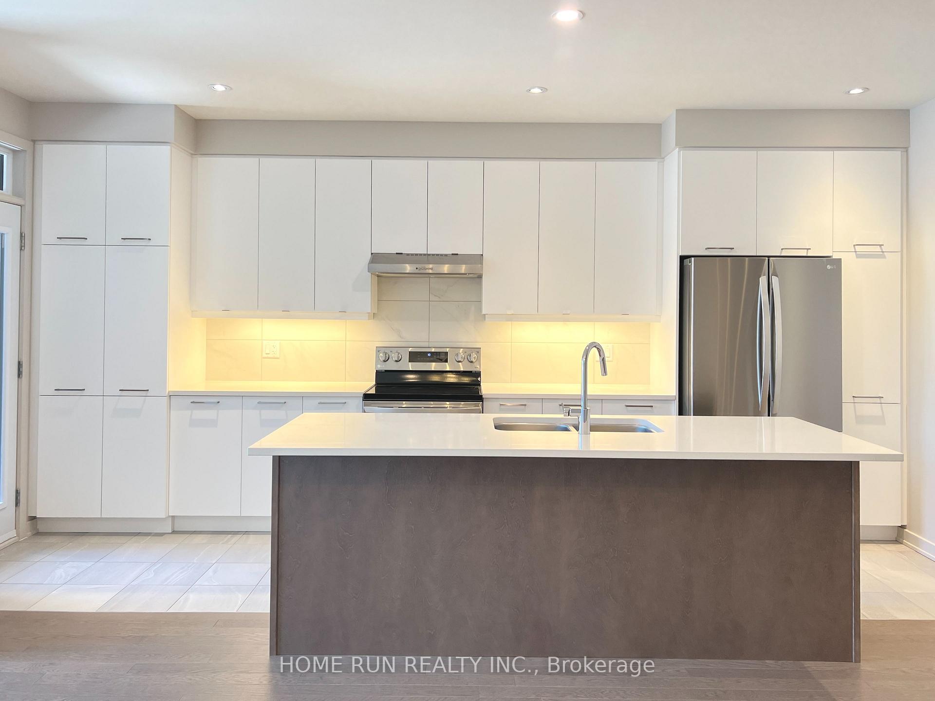 Photo 3 of 516 Borbridge Avenue, Ottawa, Riverside South/Gloucester Glen — HOMEH