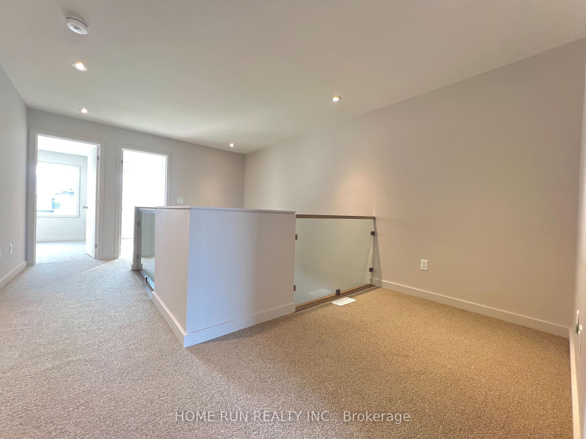 Photo 8 of 516 Borbridge Avenue, Ottawa, Riverside South/Gloucester Glen — HOMEH