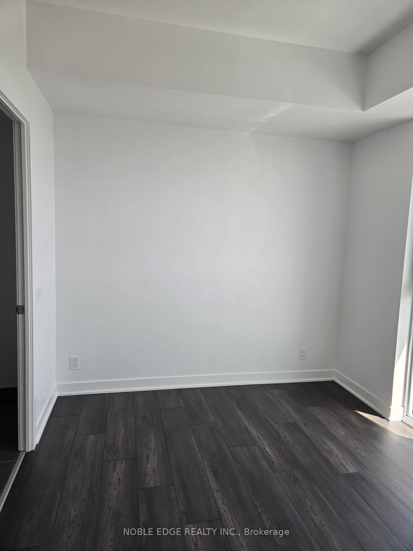 Photo 10 of Unit 907, 10 Flavelle Trail, Vaughan, Steeles West Industrial — HOMEH