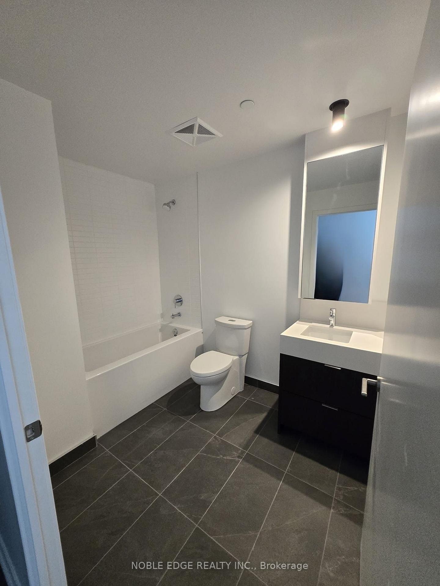 Photo 12 of Unit 907, 10 Flavelle Trail, Vaughan, Steeles West Industrial — HOMEH