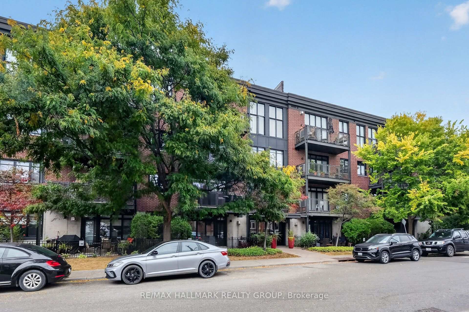 Photo 5 of Unit 210, 457 Mcleod Street, Ottawa, Ottawa Centre — HOMEH