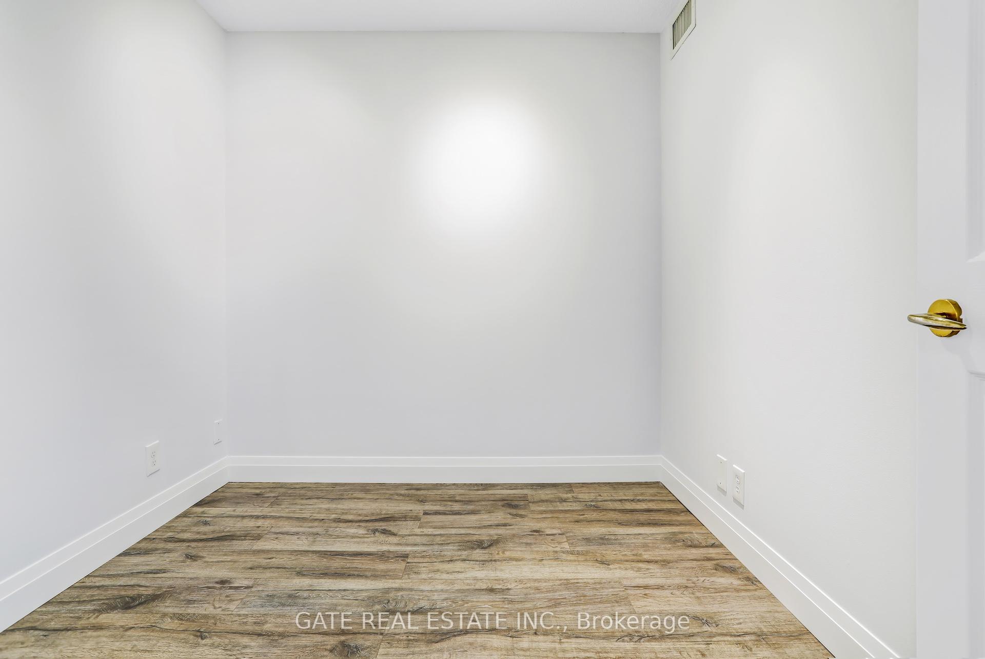 Photo 22 of Unit 1111, 8 Lee Centre Drive, Scarborough, Woburn — HOMEH