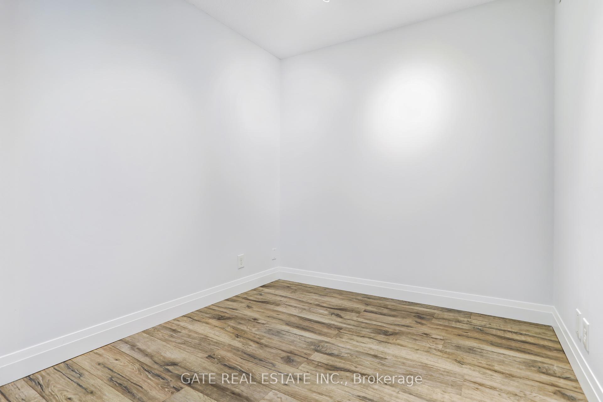 Photo 23 of Unit 1111, 8 Lee Centre Drive, Scarborough, Woburn — HOMEH