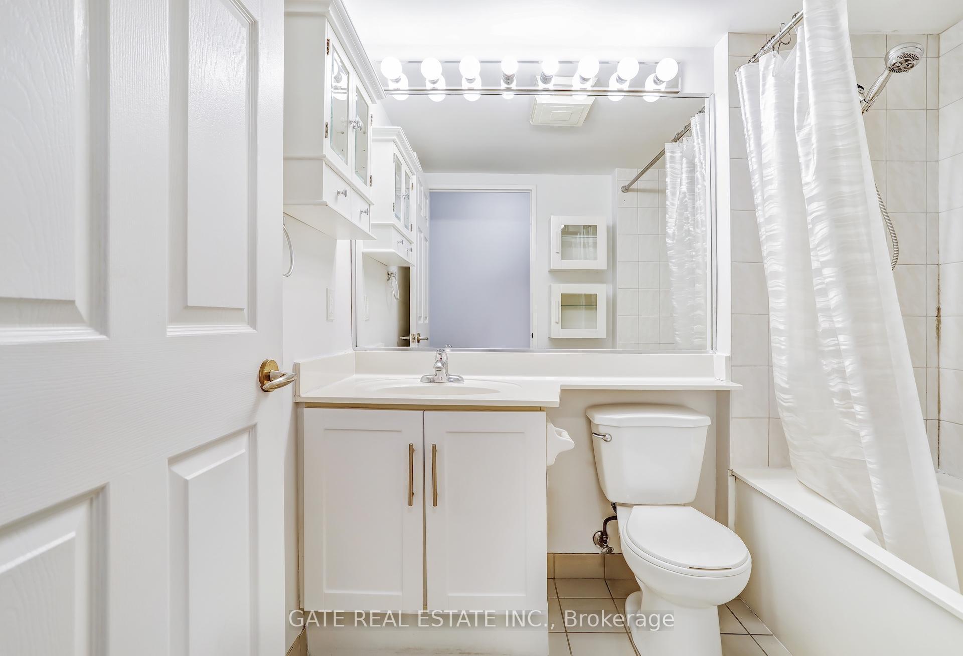 Photo 25 of Unit 1111, 8 Lee Centre Drive, Scarborough, Woburn — HOMEH