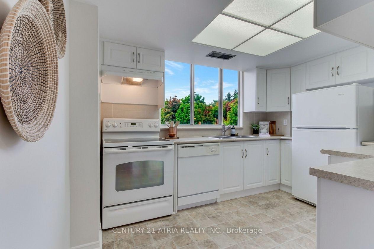 Photo 9 of Unit 309, 270 Davis Drive, Newmarket, Central Newmarket — HOMEH