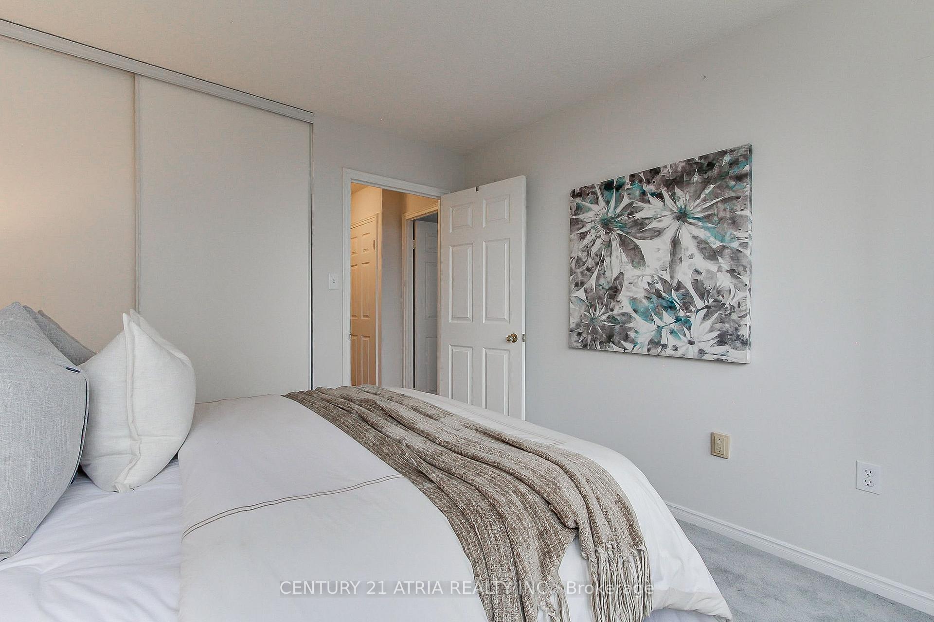 Photo 27 of Unit 309, 270 Davis Drive, Newmarket, Central Newmarket — HOMEH