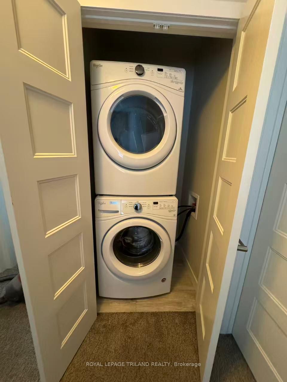 Photo 3 of Unit 947, 947 Georgetown Drive, London, North E — HOMEH
