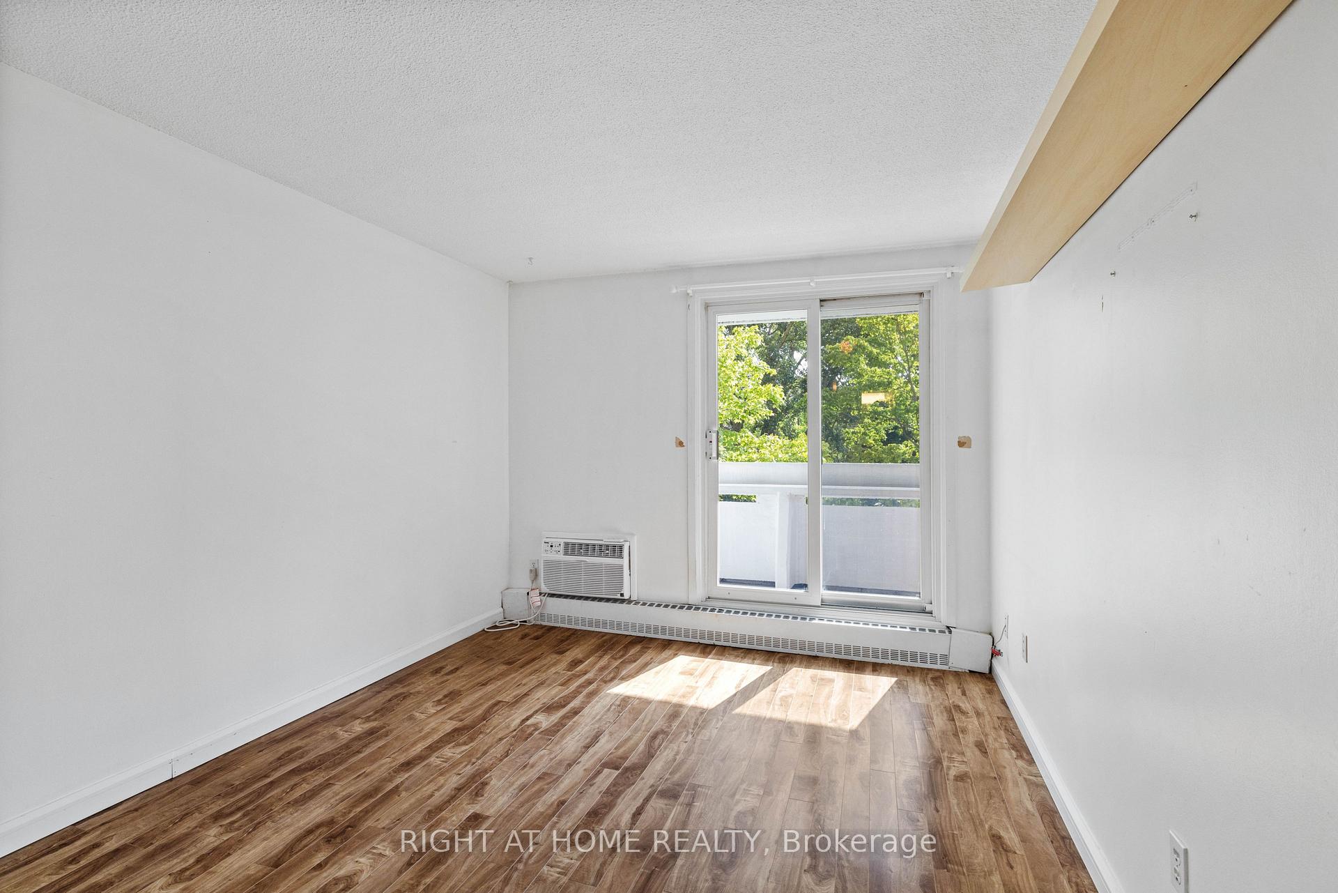 Photo 8 of Unit 306, 1081 Ambleside Drive, Ottawa, Woodroffe — HOMEH
