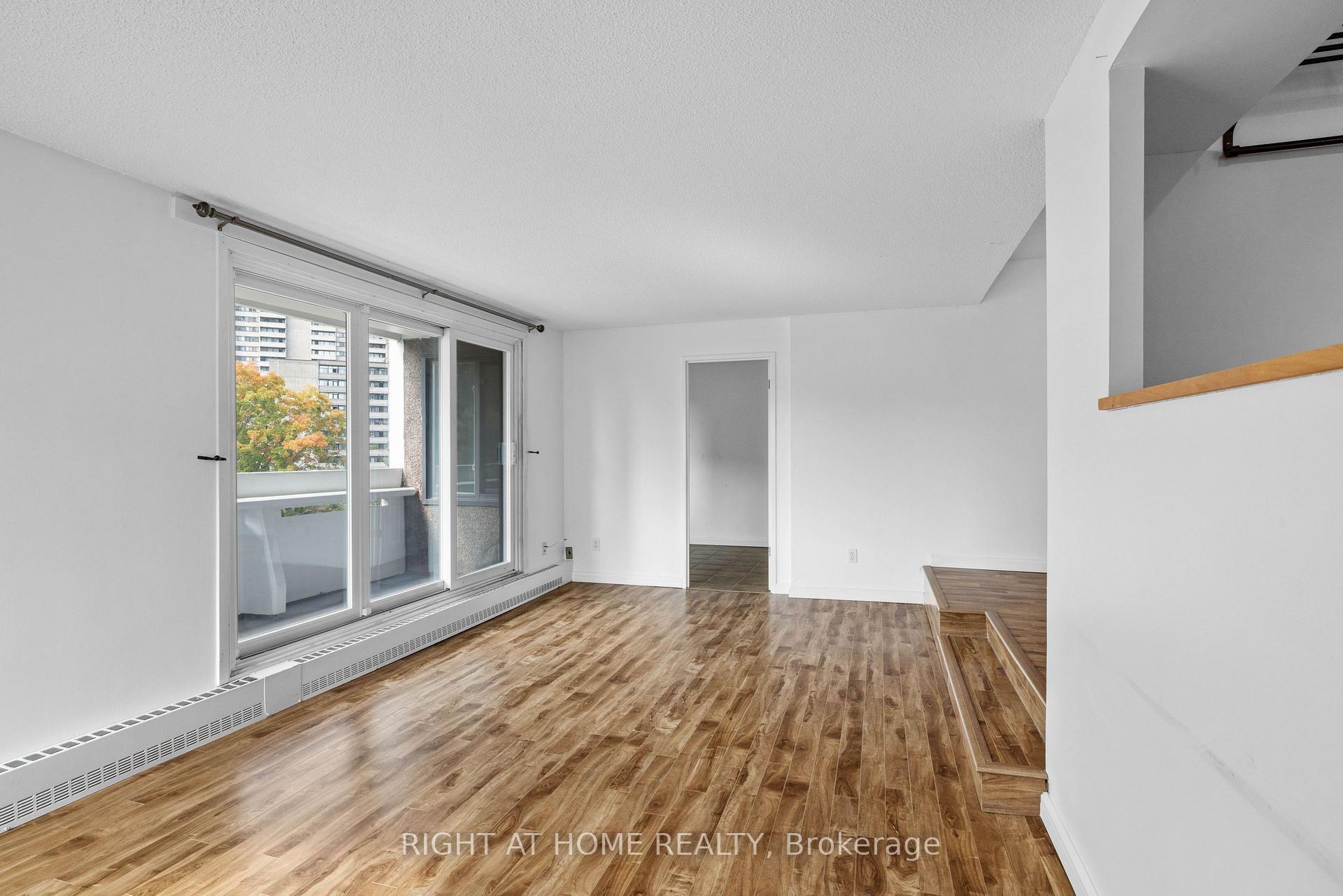 Photo 11 of Unit 306, 1081 Ambleside Drive, Ottawa, Woodroffe — HOMEH