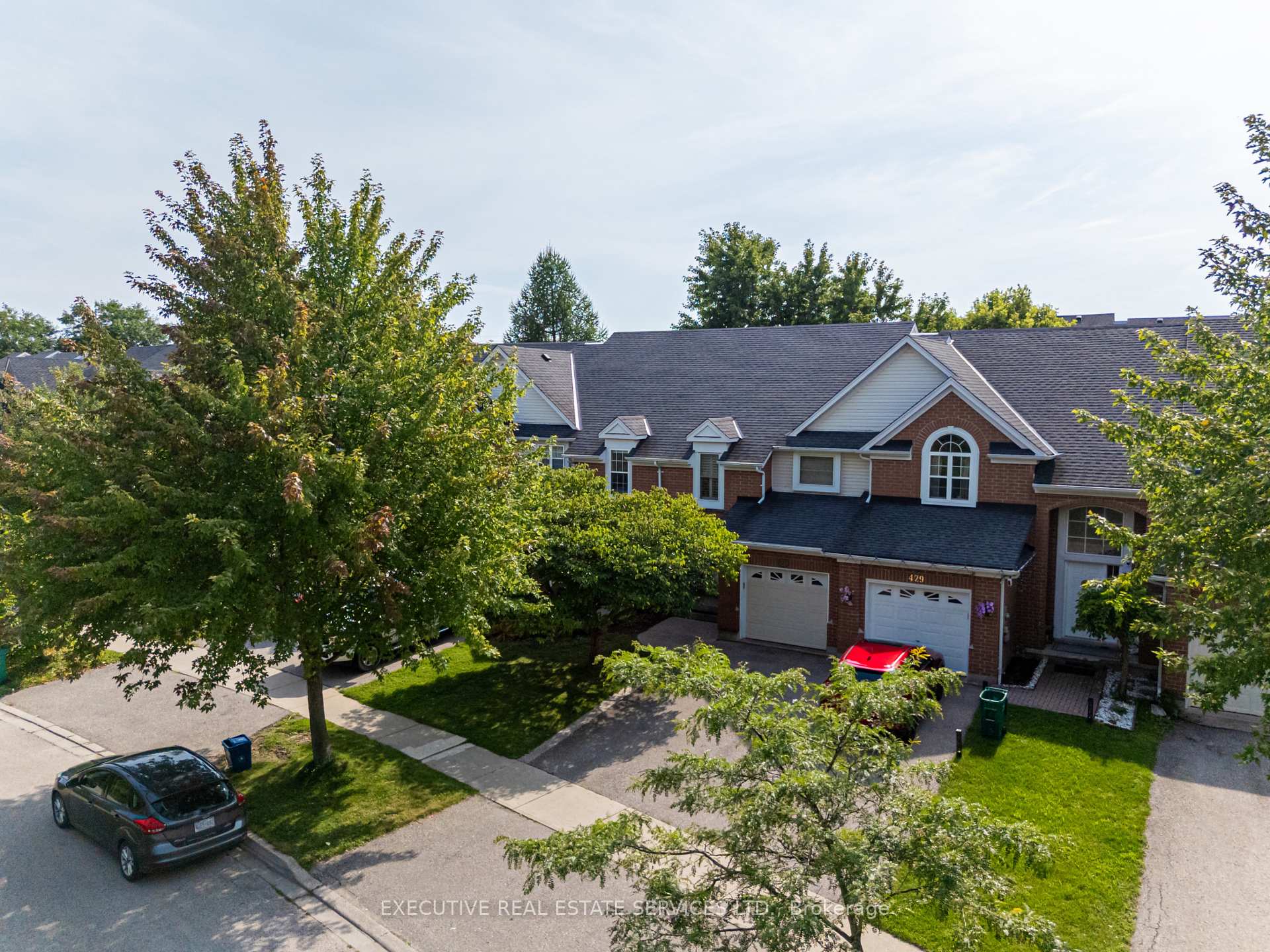 Photo 8 of 427 Beaver Creek Road, Waterloo, Columbia Forest — HOMEH