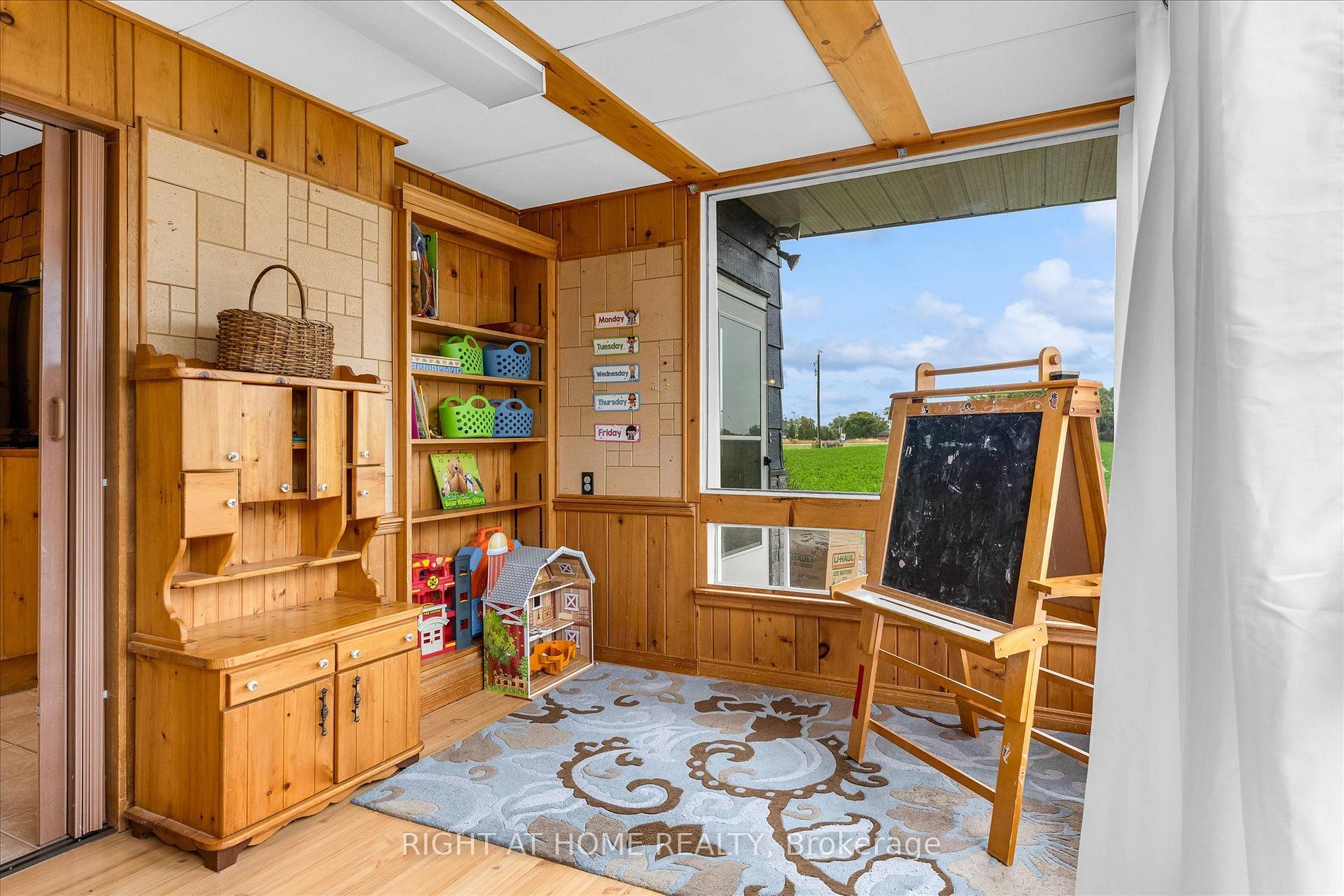 Photo 5 of 404 Concession 5 Road, Haldimand — HOMEH