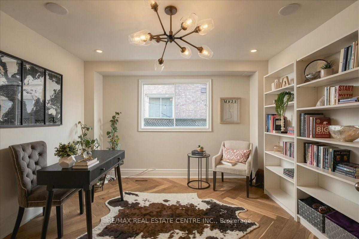 Photo 19 of 1749 Heritage Way, Oakville, Glen Abbey — HOMEH