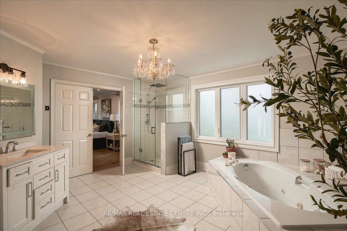 Photo 27 of 1749 Heritage Way, Oakville, Glen Abbey — HOMEH